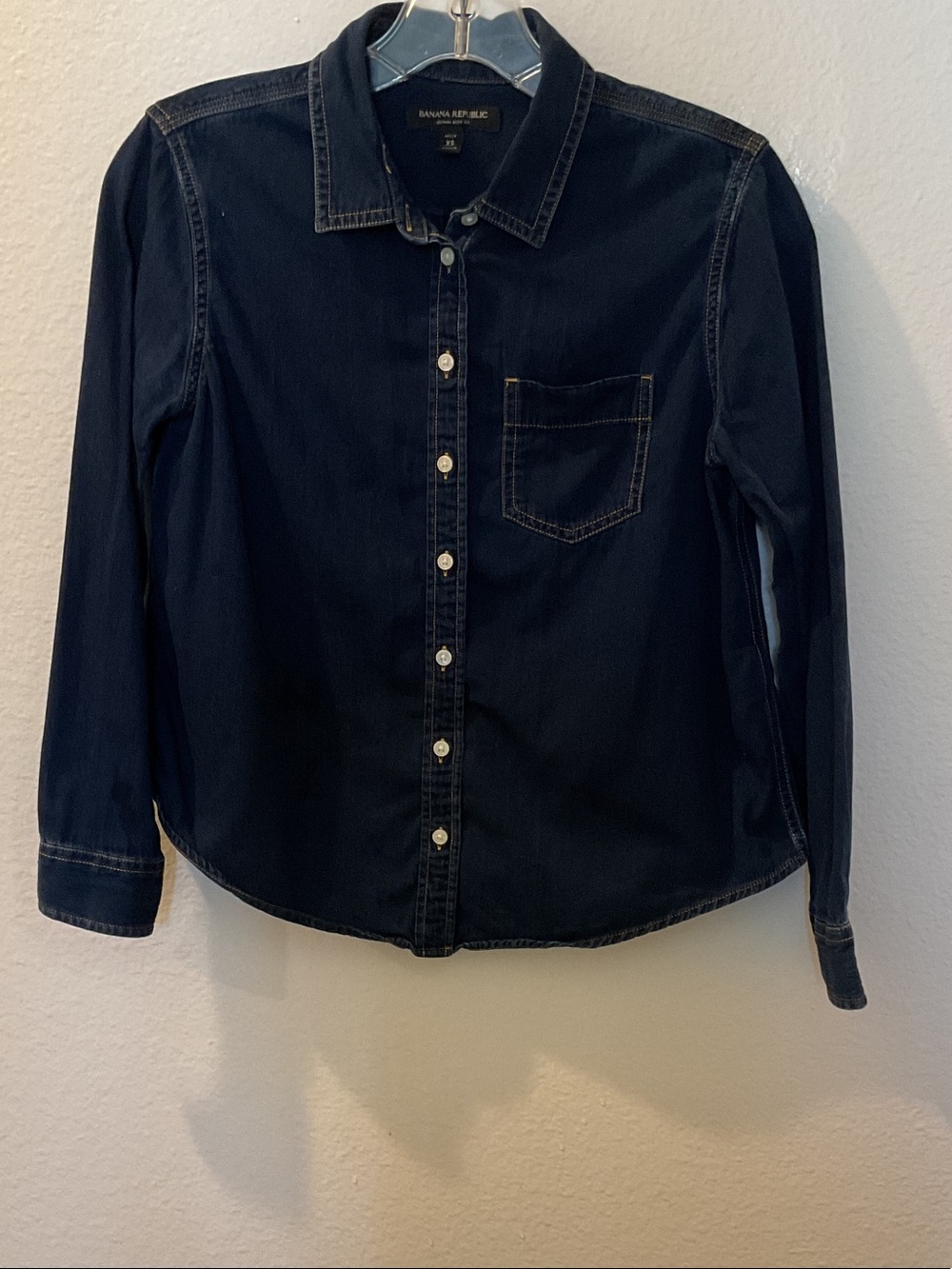 Banana Republic Women’s Navy Button-Front Denim Shirt XS Petite